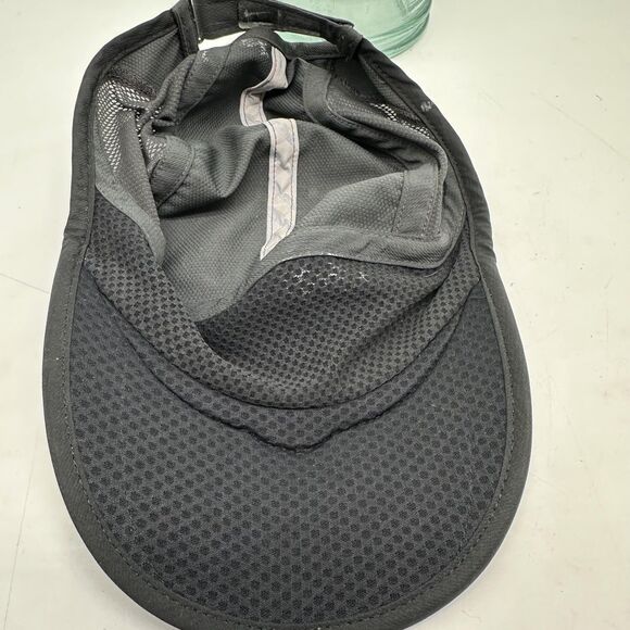 Nike Hat Cap Strap Back Black Dri-FIT Running Lightweight Reflective Mens - Picture 7 of 7
